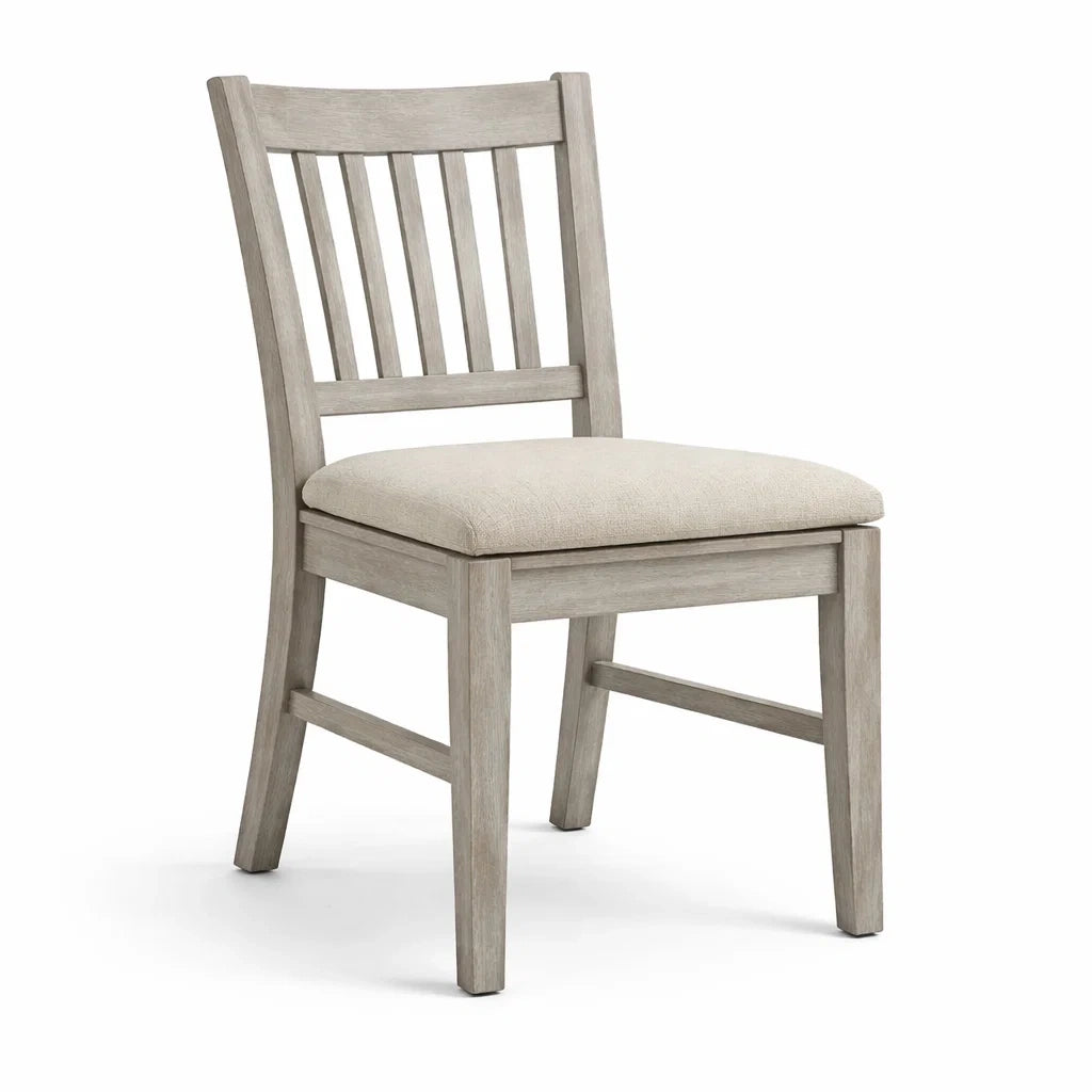 Chaise en bois avec siège en tissu beige
